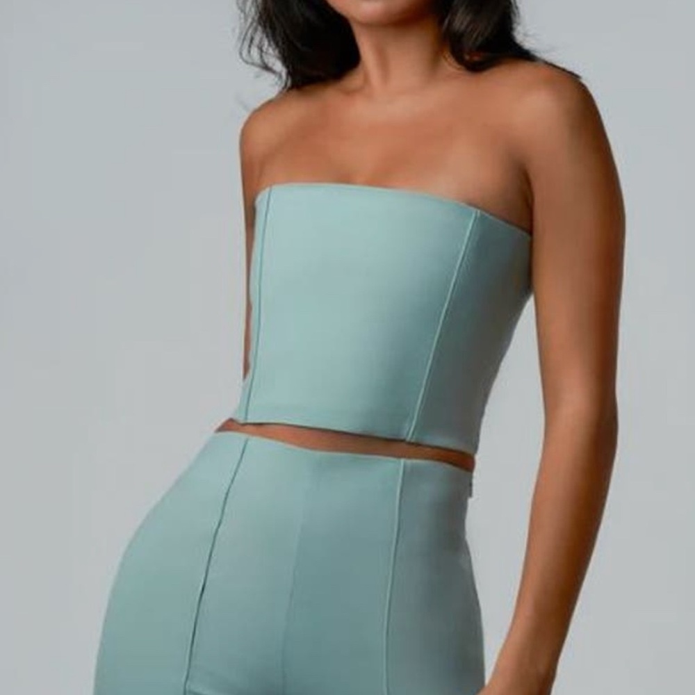 Elegant Strapless Mint Green Tank Top